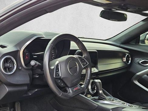Used 2016 Chevrolet Camaro SS RWD image 10