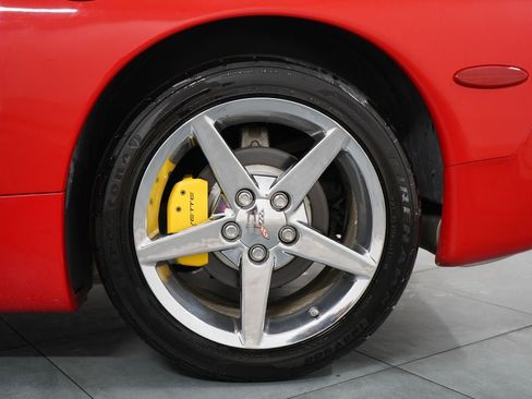 Used 2000 Chevrolet Corvette Coupe RWD image 27