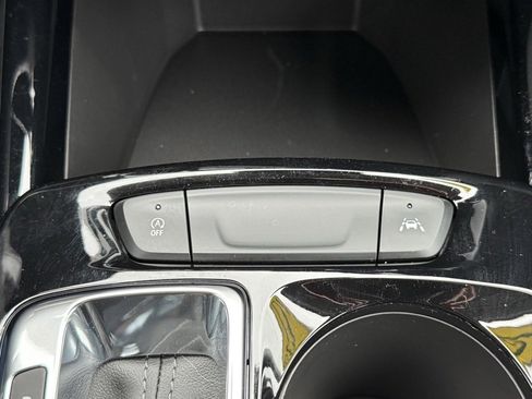 Used 2025 Chevrolet Trax ACTIV w/ Driver Confidence Package image 32