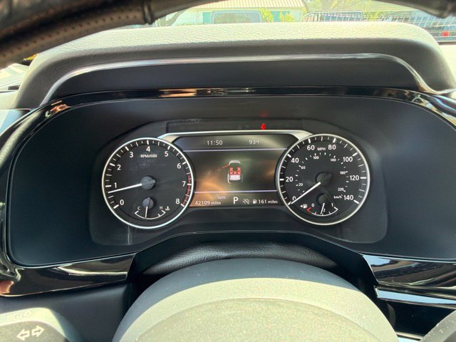 Used 2023 Nissan Pathfinder SL w/ SL Premium Package AWD/4WD image 26