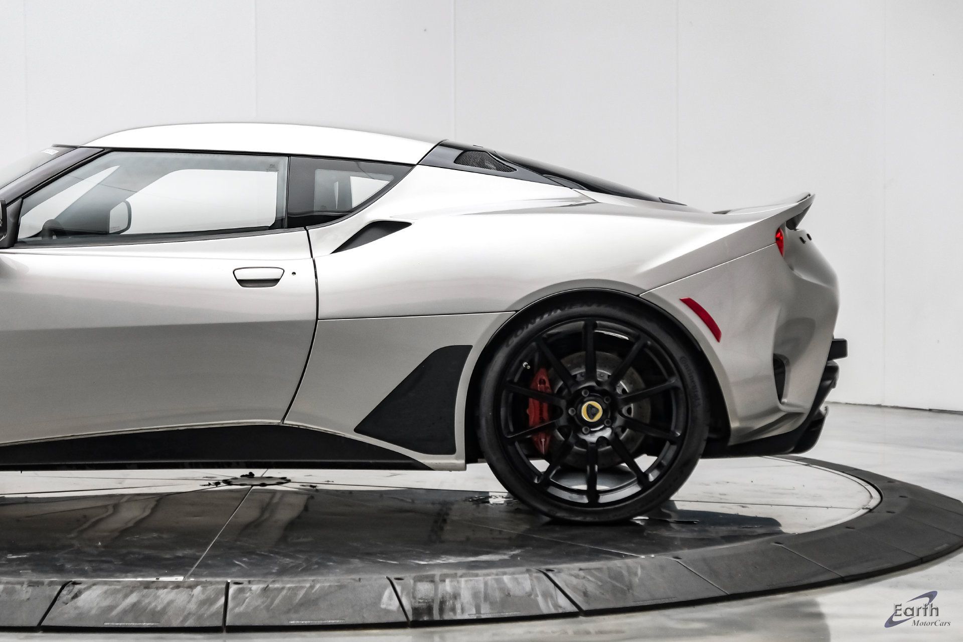 Used 2021 Lotus Evora RWD image 11