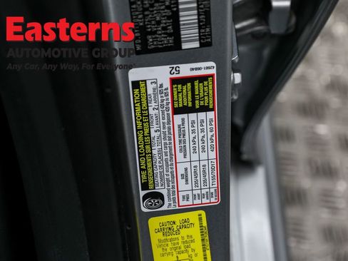 Used 2024 Toyota Camry SE image 35