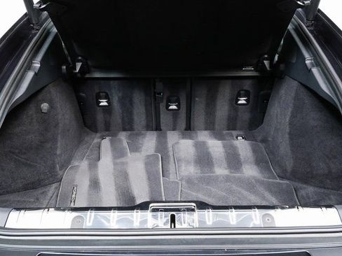 Certified 2023 Porsche Panamera Platinum Edition image 32