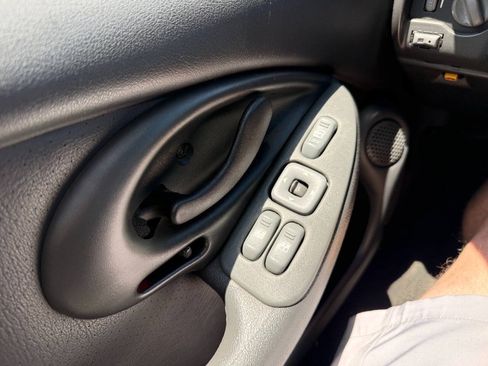 Used 1995 Pontiac Firebird Trans Am RWD image 30