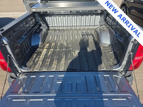 Used 2021 Chevrolet Colorado LT w/ Safety Package image 7