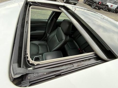 Used 2022 Chrysler 300 Touring L w/ Popular Equipment Group AWD/4WD image 6