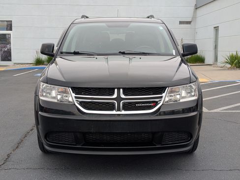 Used 2014 Dodge Journey SE w/ Flexible Seating Group FWD image 9