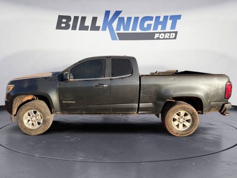 Used 2016 Chevrolet Colorado W/T w/ WT Convenience Package image 2