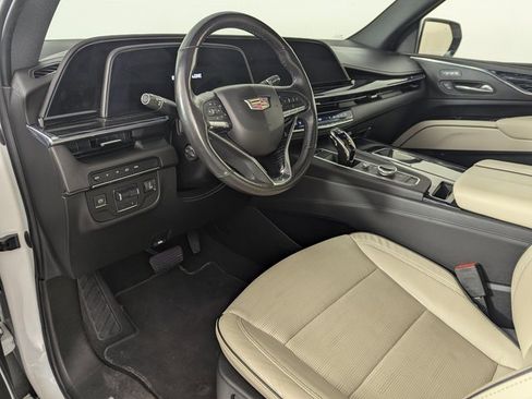 Used 2021 Cadillac Escalade Sport image 11