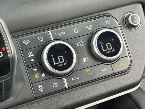 Used 2024 Land Rover Defender 110 S AWD/4WD image 17