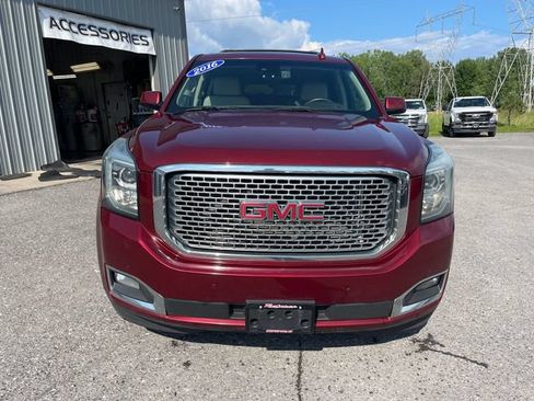 Used 2016 GMC Yukon XL Denali w/ Open Road Package AWD/4WD image 2