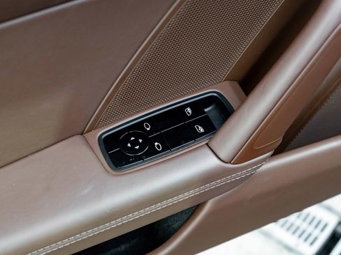 Used 2021 Porsche 911 Carrera 4S image 12