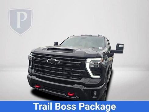 New 2026 Chevrolet Silverado 2500 LT w/ Trail Boss Package AWD/4WD image 12