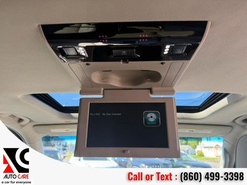 Used 2020 GMC Yukon XL Denali w/ Open Road Package image 14