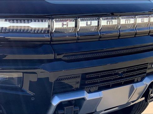 Used 2024 GMC Hummer EV 3X image 27