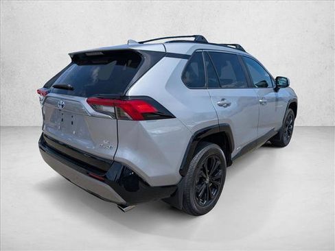 Certified 2024 Toyota RAV4 SE AWD/4WD image 5
