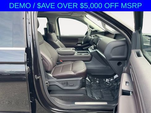 New 2026 Ford Expedition Platinum w/ Platinum Ultimate Package AWD/4WD image 15