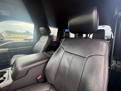 Used 2013 Ford F250 Lariat w/ Chrome Pkg RWD image 13