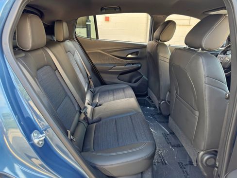 Used 2024 Buick Envista Preferred w/ Convenience I Package FWD image 35
