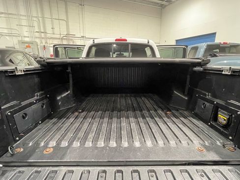 Used 2011 Toyota Tacoma 4x4 Double Cab w/ TRD Sport Pkg image 31