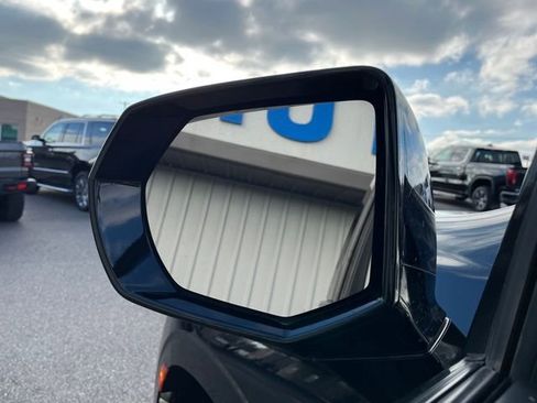 Used 2021 Chevrolet Suburban RST w/ Rear Media and Nav Package image 25