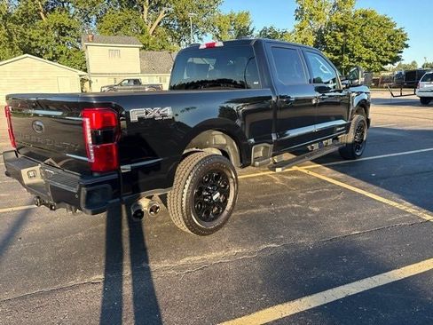 Used 2025 Ford F250 XLT w/ Black Appearance Package AWD/4WD image 3