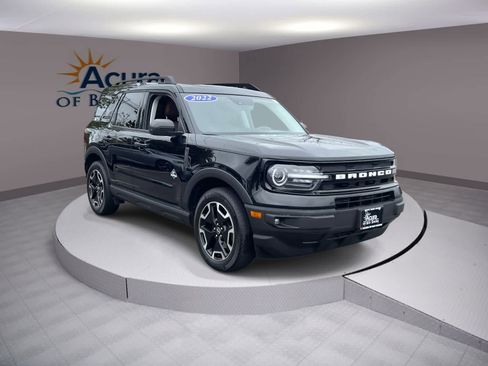 Used 2022 Ford Bronco Sport Outer Banks w/ Tech Package image 5