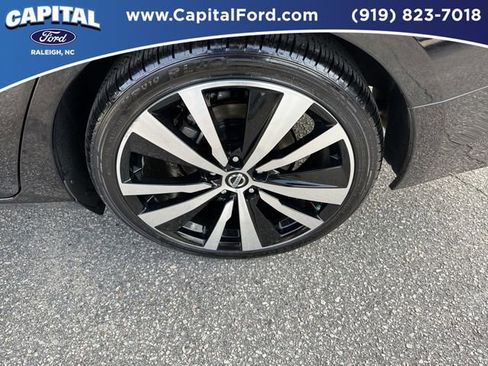 Used 2019 Nissan Altima 2.5 SR image 13
