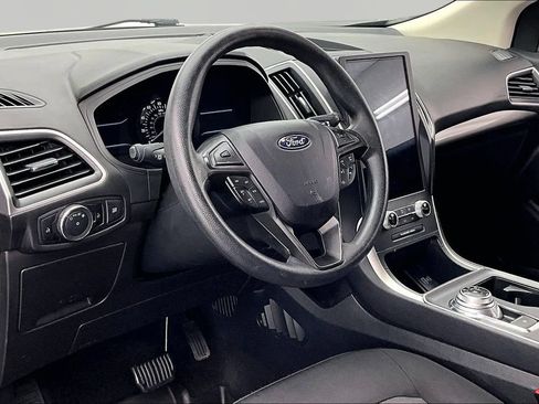 Used 2024 Ford Edge SE AWD/4WD image 14