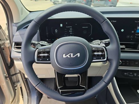 New 2026 Kia Carnival SX FWD image 30