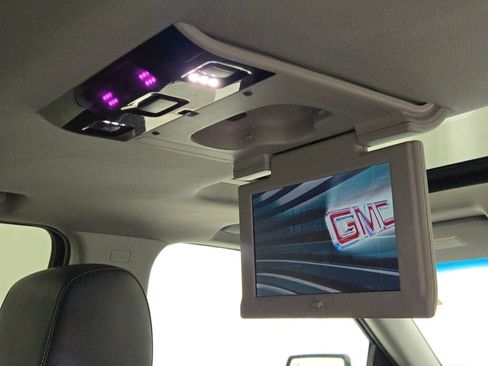 Used 2019 GMC Yukon XL SLT w/ Open Road Package image 15