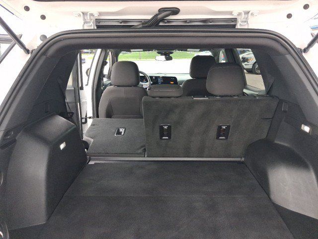 Used 2025 Chevrolet Equinox LT FWD image 34