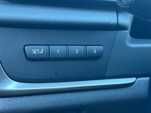 Certified 2025 Lexus RZ 300e w/ Accessory Package (2T) image 36