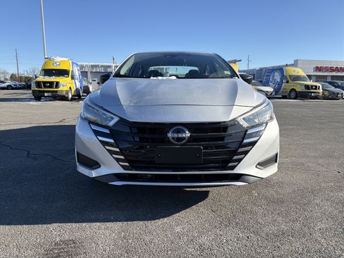 Used 2025 Nissan Versa S w/ Trunk Package image 2