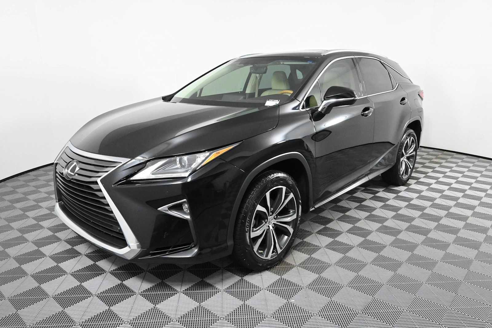 Used 2016 Lexus RX 350 FWD w/ Premium Package image 2