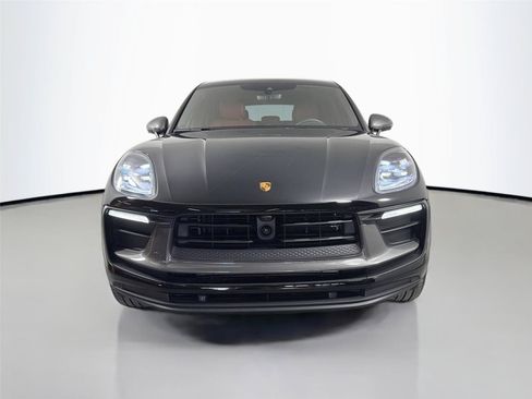 Certified 2024 Porsche Macan Turbo AWD/4WD image 10