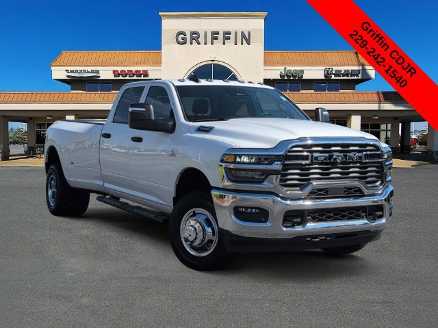 New 2026 RAM 3500 Tradesman AWD/4WD image 2