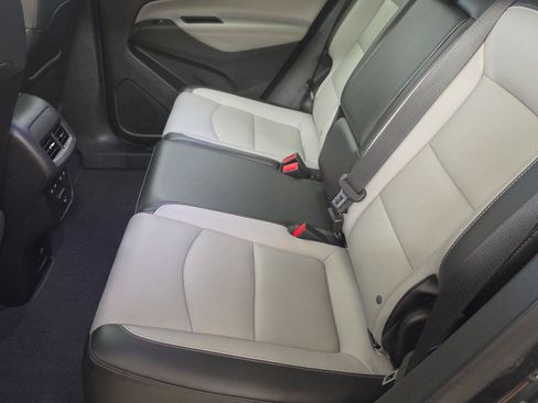 Used 2019 Chevrolet Equinox Premier AWD/4WD image 7