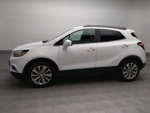 Used 2017 Buick Encore Preferred FWD image 2