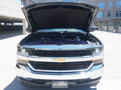 Used 2018 Chevrolet Silverado 1500 LT AWD/4WD image 36