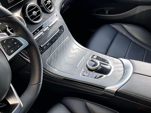 Certified 2019 Mercedes-Benz GLC 300 image 15