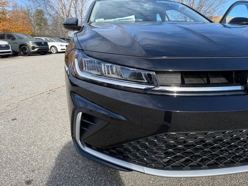 New 2026 Volkswagen Jetta SE image 24