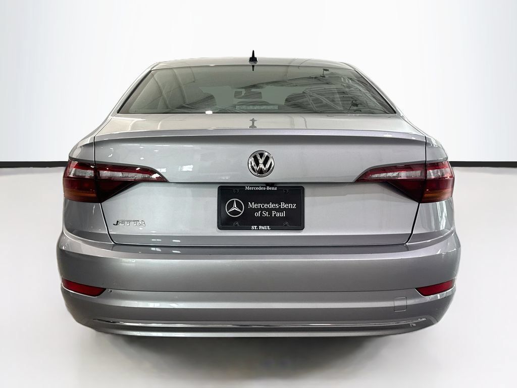 Used 2019 Volkswagen Jetta SE w/ Cold Weather Package FWD image 6