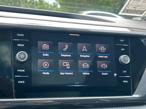 Certified 2023 Volkswagen Taos SEL AWD/4WD image 35