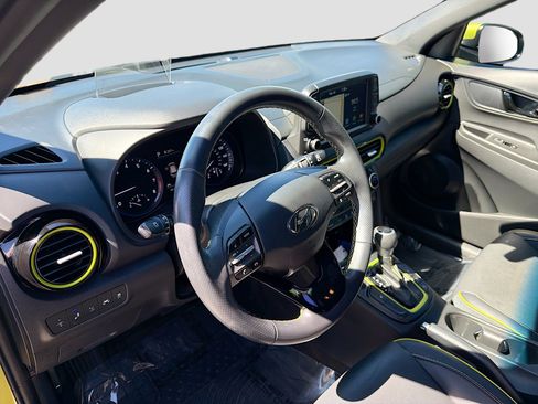 Used 2020 Hyundai Kona Ultimate image 24