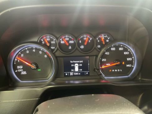 Used 2021 Chevrolet Silverado 1500 Custom AWD/4WD image 15