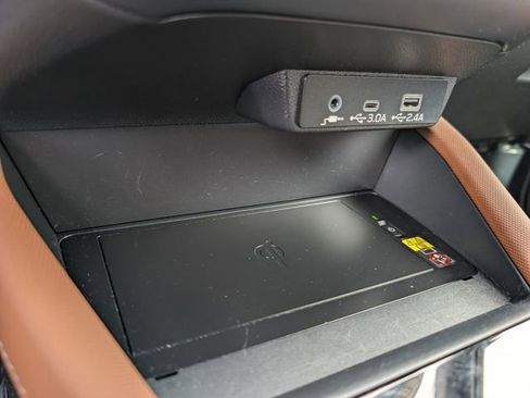 Used 2025 Subaru Forester Touring w/ Protection Package image 27