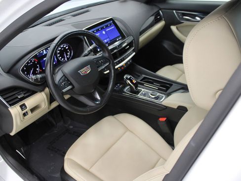 Used 2023 Cadillac CT5 Luxury image 15