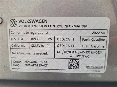 Used 2022 Volkswagen Tiguan SE R-Line image 22