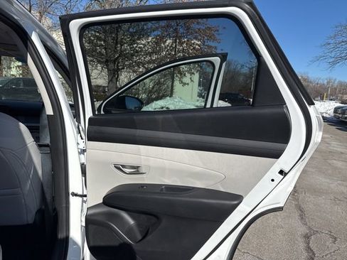 Certified 2025 Hyundai Tucson SEL image 33